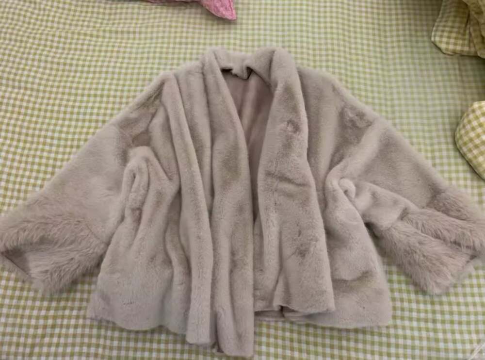 ZARA NEW WOMAN SHORT ZW COLLECTION FAUX FUR JACKET TAUPE GREY